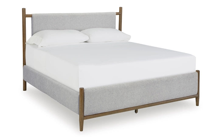Lyncott 5 Piece Queen Panel Bed Set