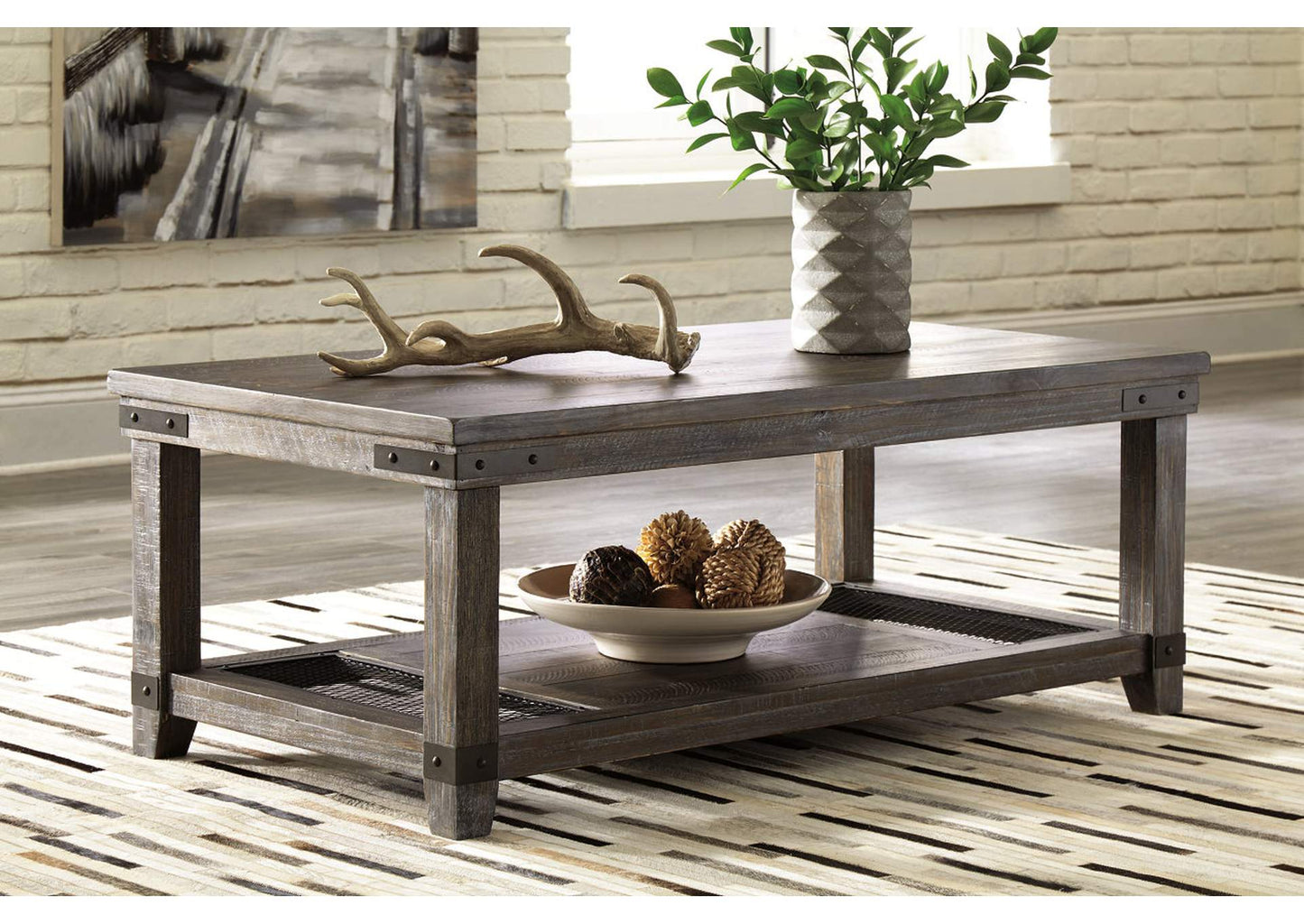 Danell Ridge Coffee Table - Ashley Furniture - Brunei