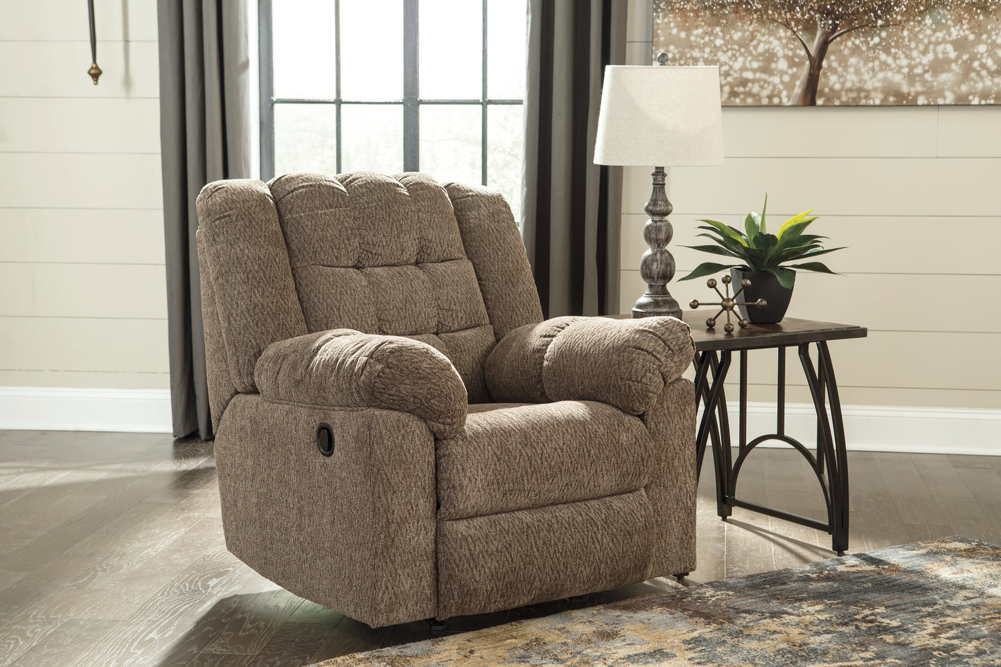 Workhorse Recliner - Ashley Furniture - Brunei