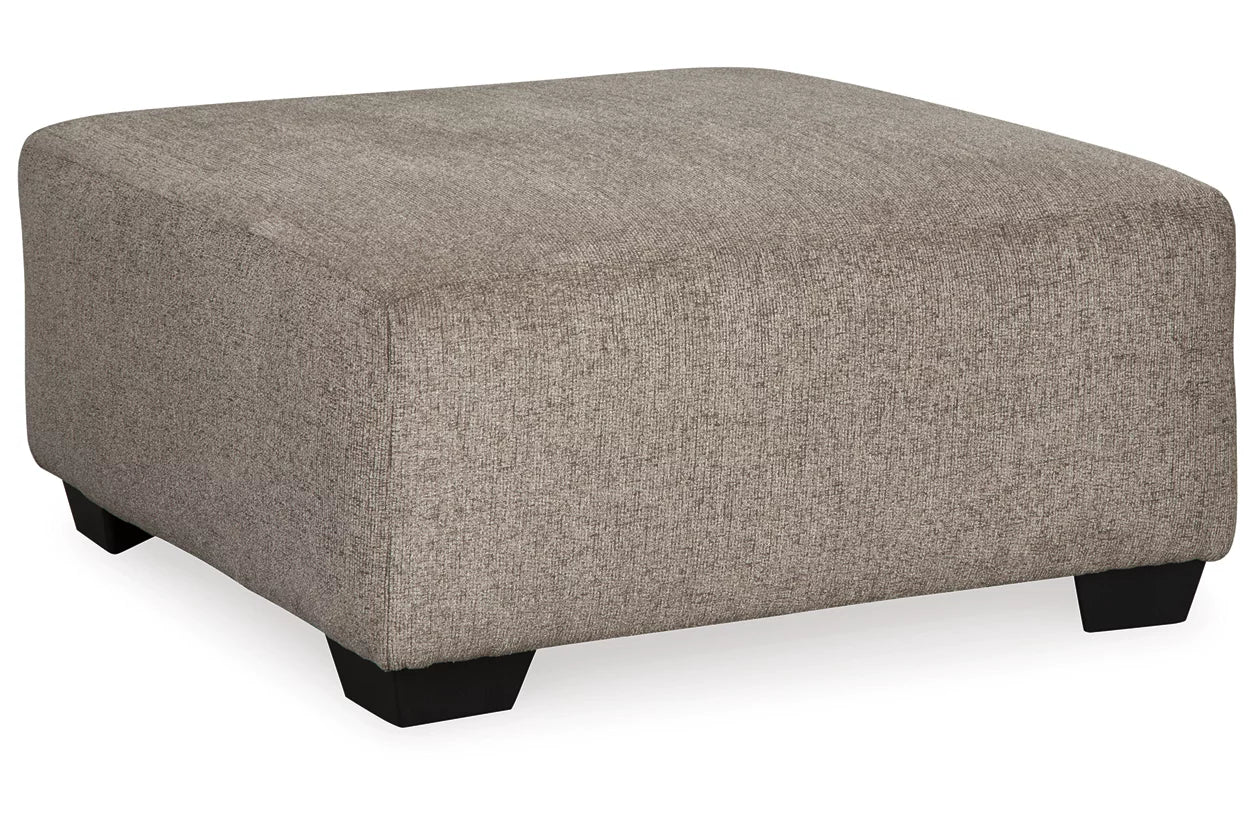 Ballinasloe 3-Piece Sectional and Ottoman - Ashley Furniture - Brunei