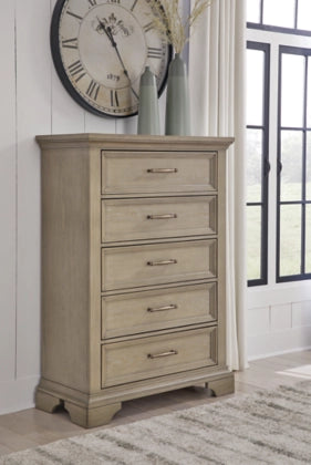 Vallardia Five Drawer Chest;Light Grayish Brown