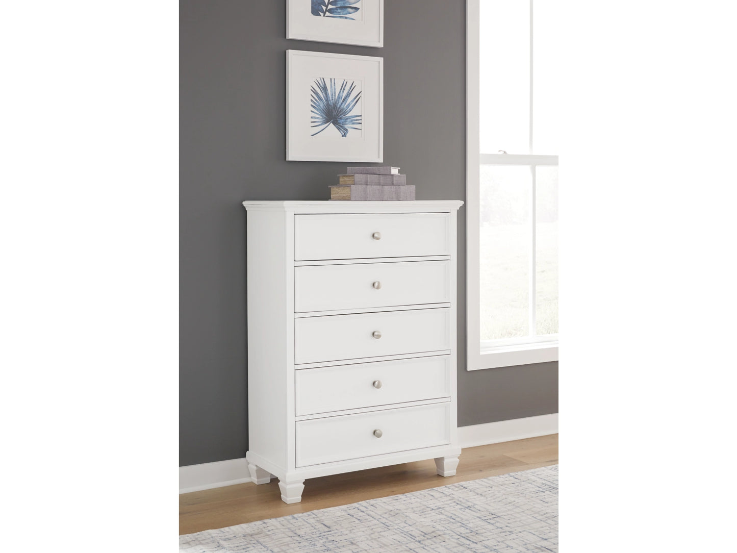 Fortman 5 Drawer Dresser
