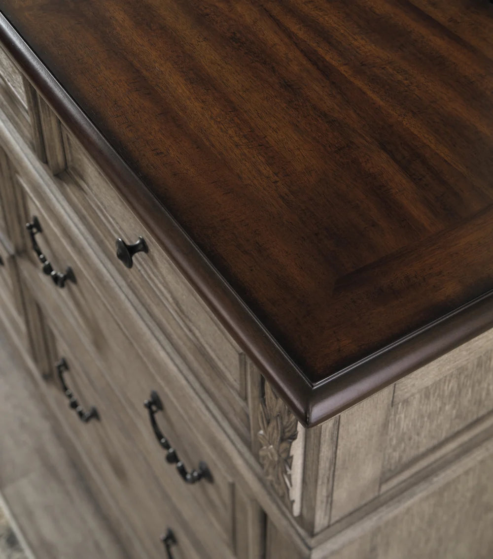 Lodenbay King Panel Bed with Mirrored Dresser, Chest and Nightstand