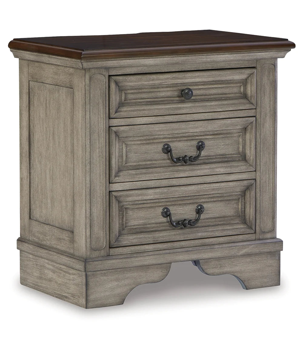 Lodenbay King Panel Bed with Mirrored Dresser, Chest and Nightstand