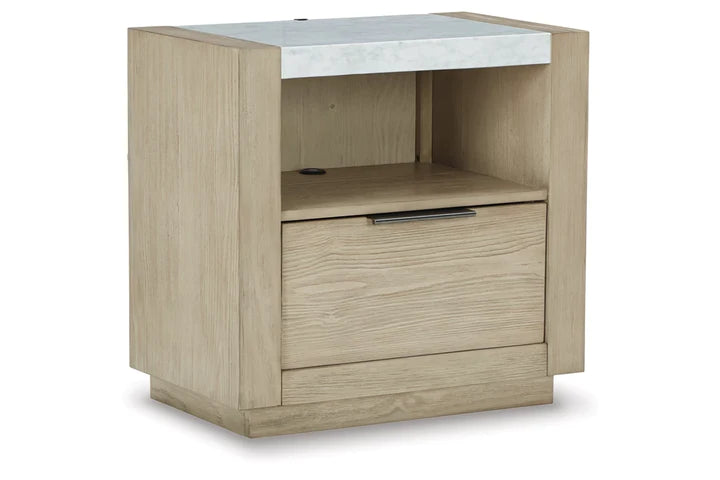 Hennington King Upholstered Bed with Mirrored Dresser, Drawer, and Nightstand