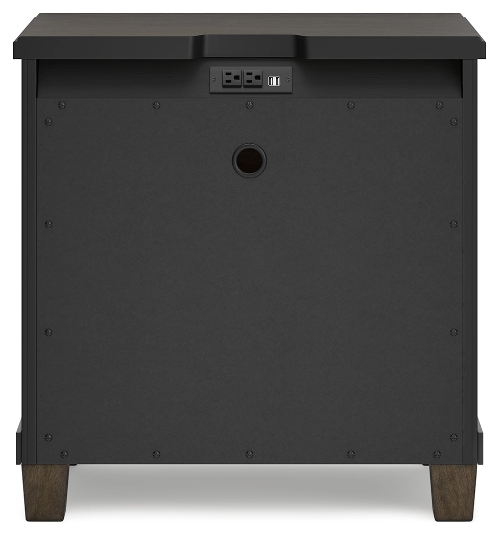 Hillcott Nightstand