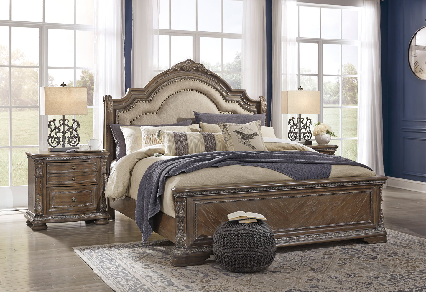 Charmond Queen Sleigh Rails - Ashley Furniture - Brunei