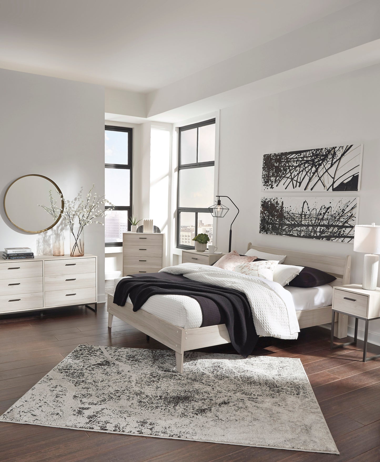 Socalle Queen Panel Platform Bed - Ashley Furniture - Brunei