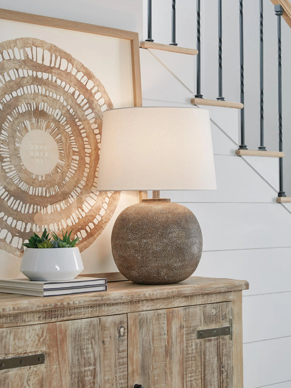 Neavesboro Table Lamp