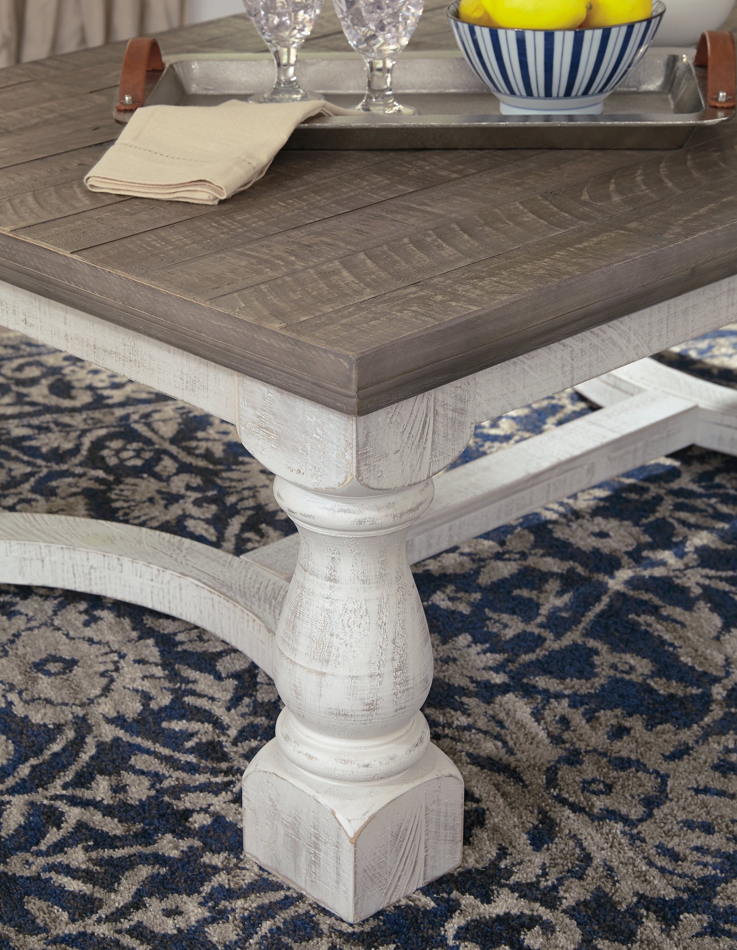 Havalance Coffee Table - Ashley Furniture - Brunei