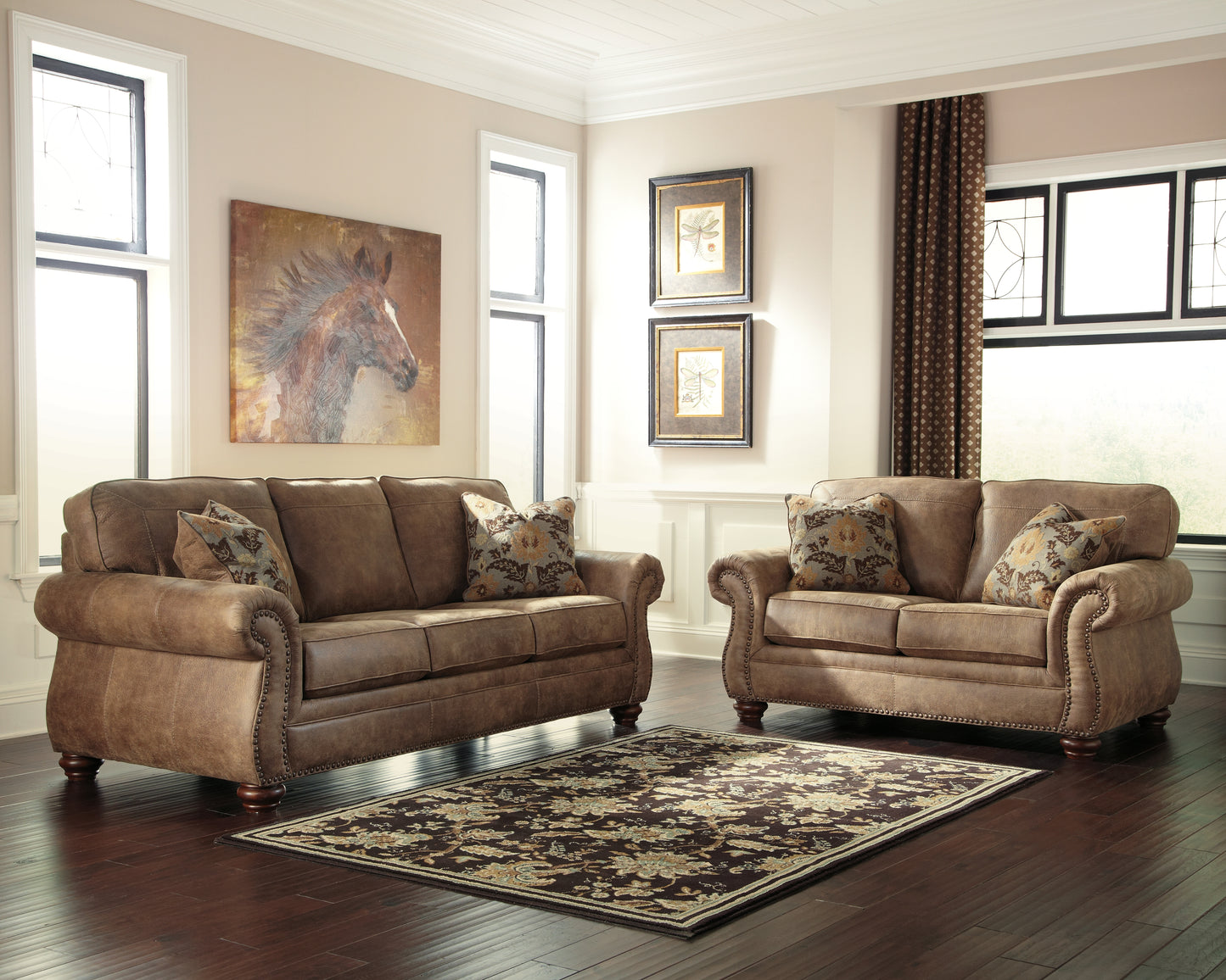 Larkinhurst Loveseat - Ashley Furniture - Brunei