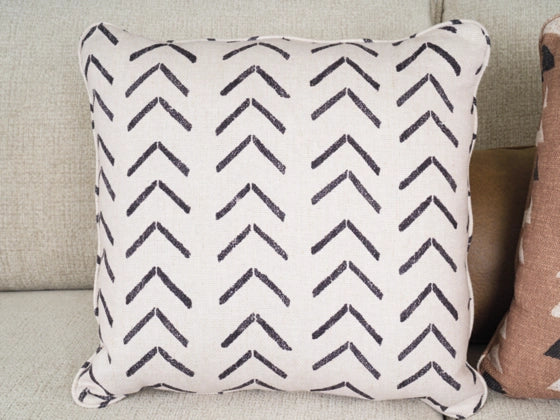 Seyler Loveseat; Sand