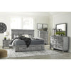 Russelyn 7-Drawer Dresser+Mirror