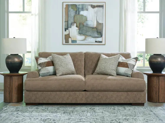 Nolenburg Sofa;Pecan