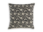 Alanderson Pillow (Set of 4)