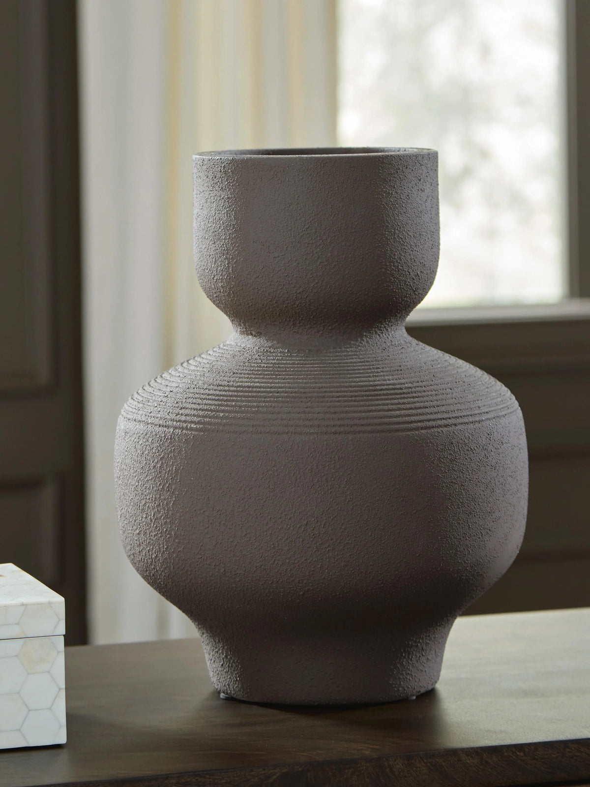 Dalsen Vase
