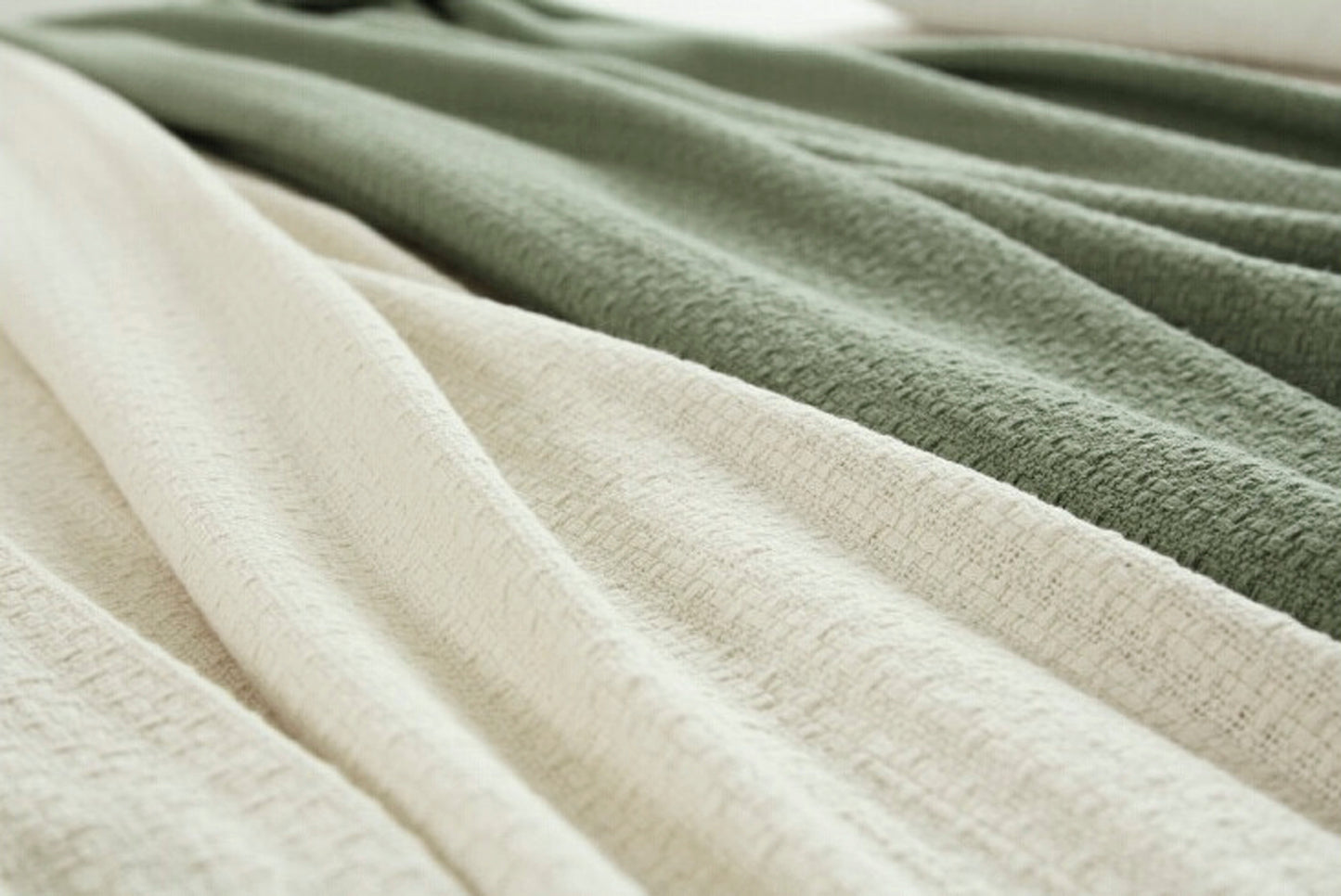 Throw;Beige