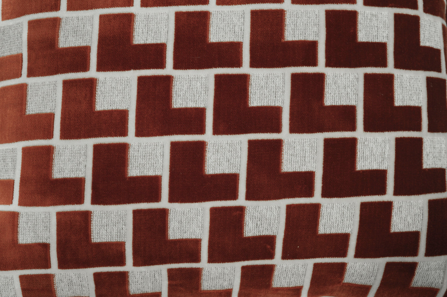 Pillow;Red/White