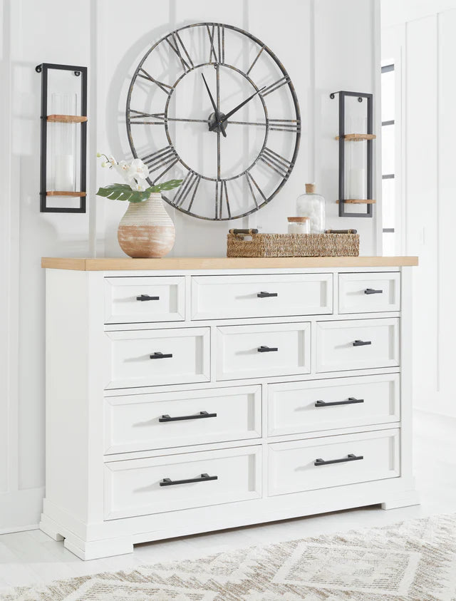 Ashbryn Queen Bedroom Set; White/Natural