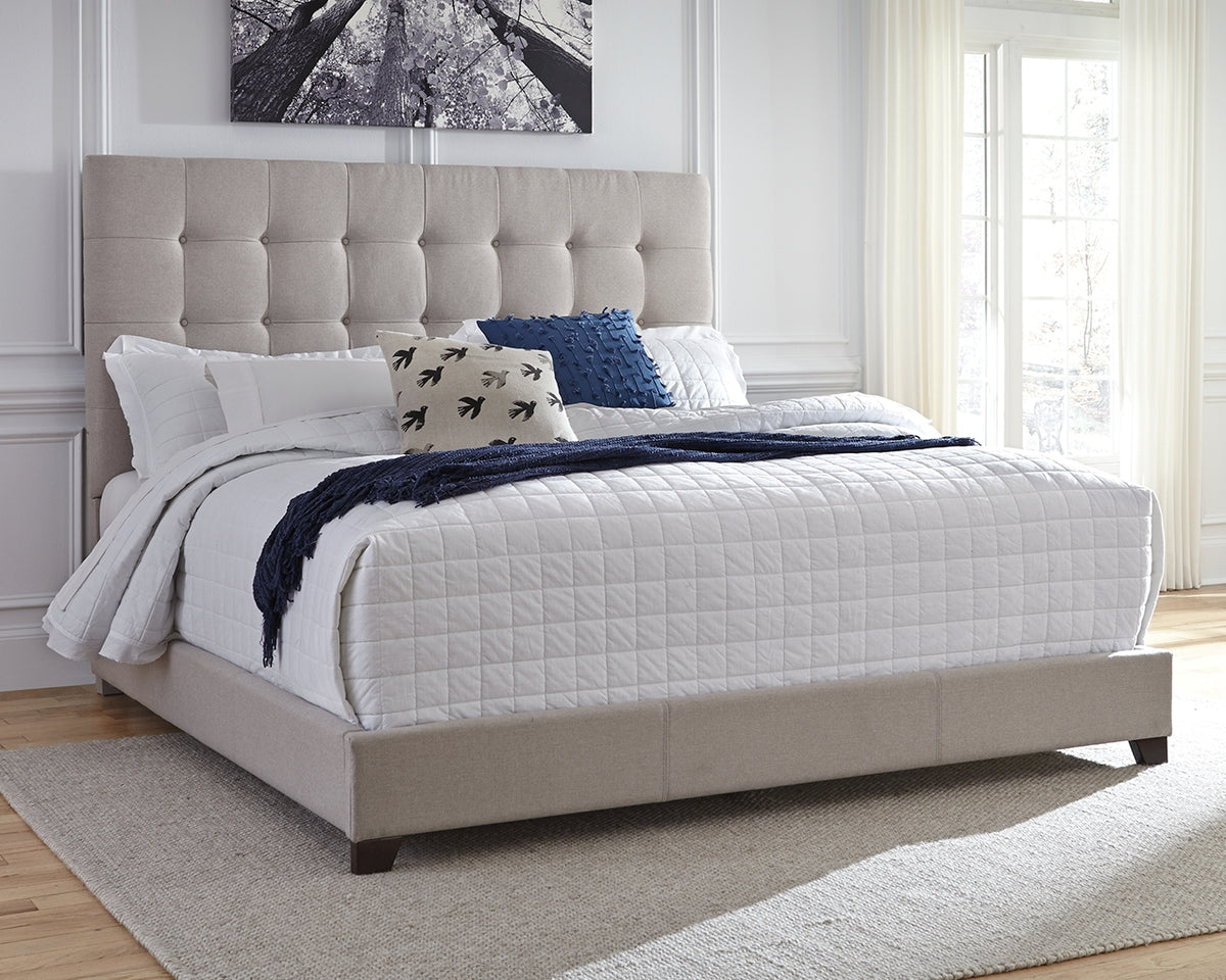 Dolante Queen Upholstered Bed;BEIGE