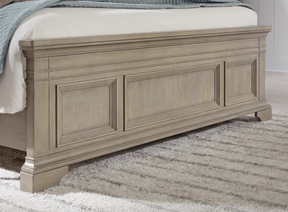 Vallardia King Panel Bed;Light Grayish Brown