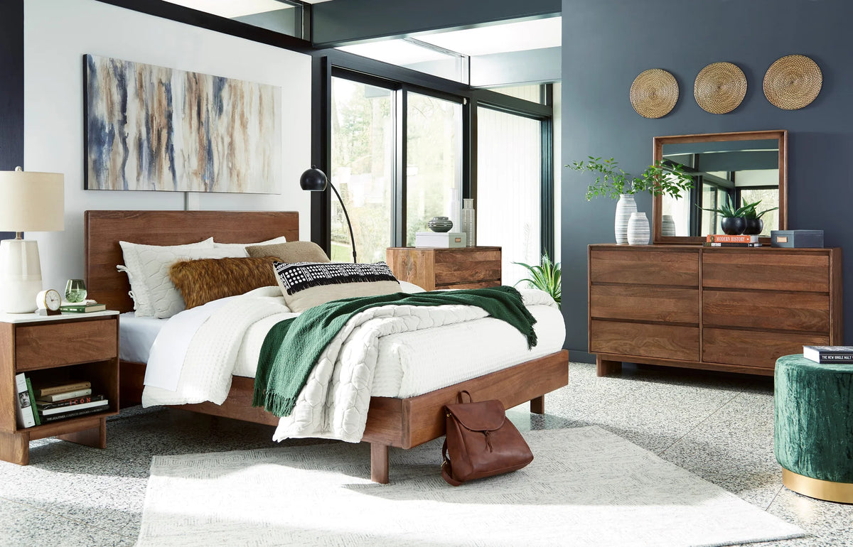 Isanti King Bedroom Set;Light Brown