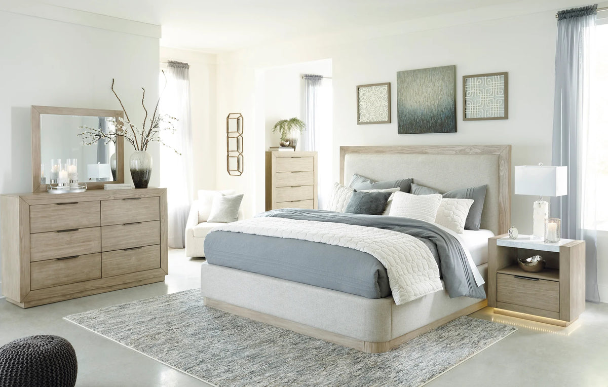 Hennington Queen Bedroom Set;Bisque