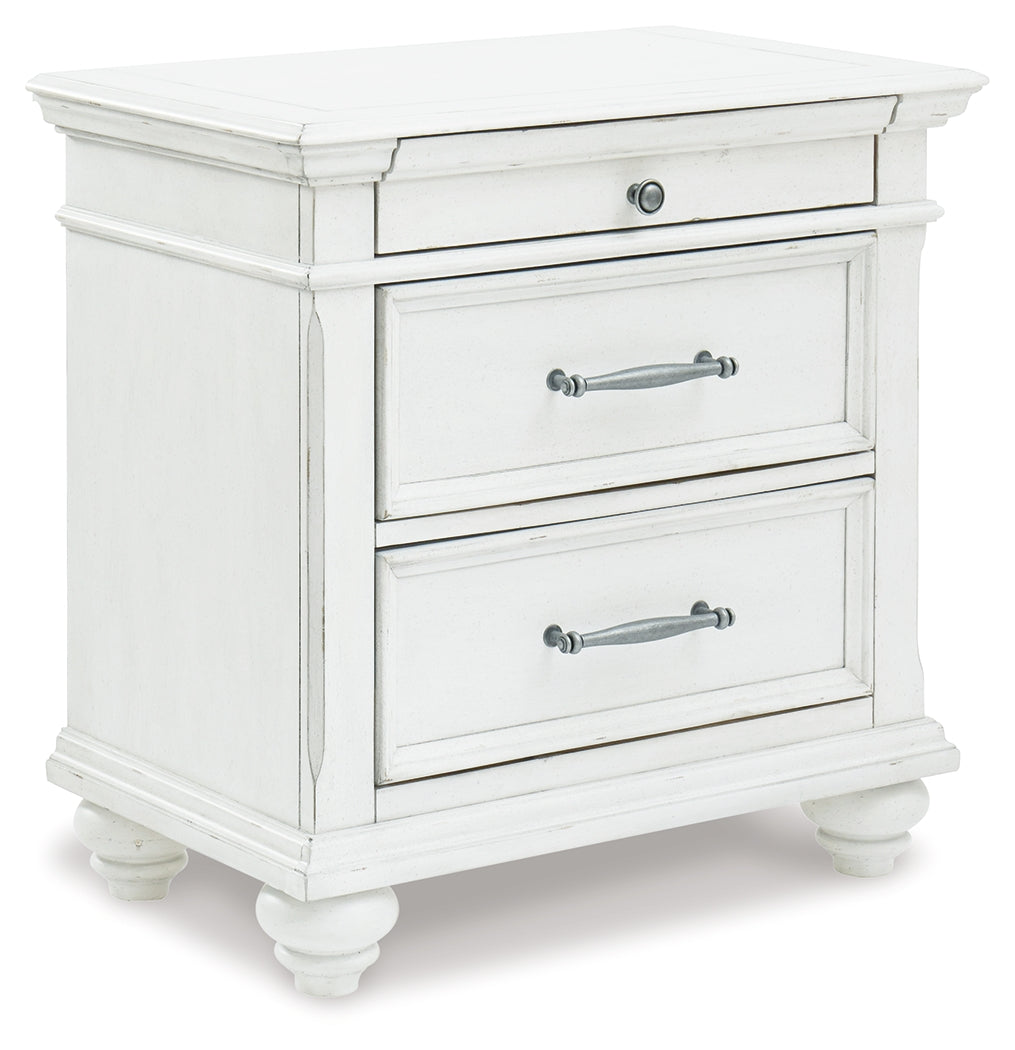 Kanwyn 3 Drawer Nightsand; Whitewash