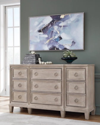 Jorlaina Dresser
