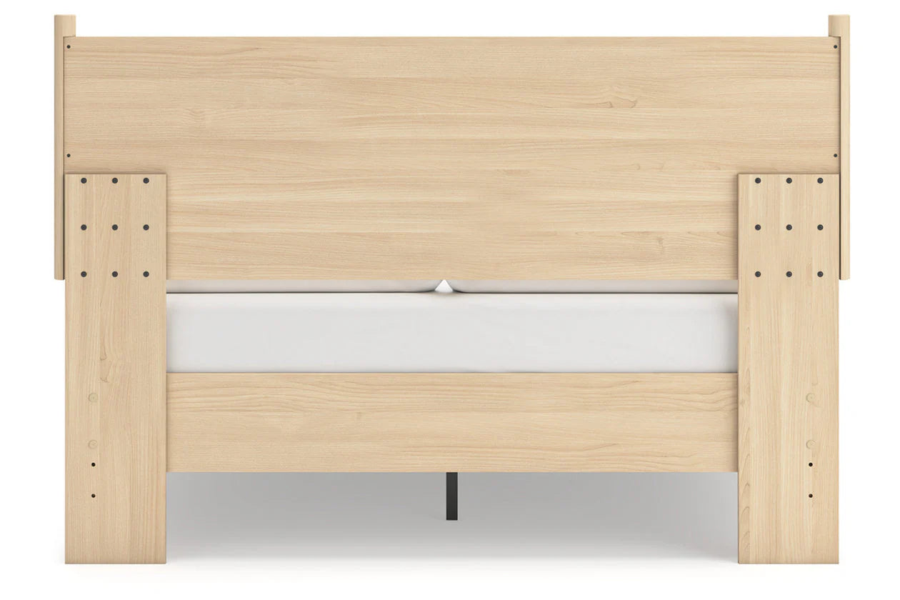 Cabinella Tan Queen Platform Bed;Tan