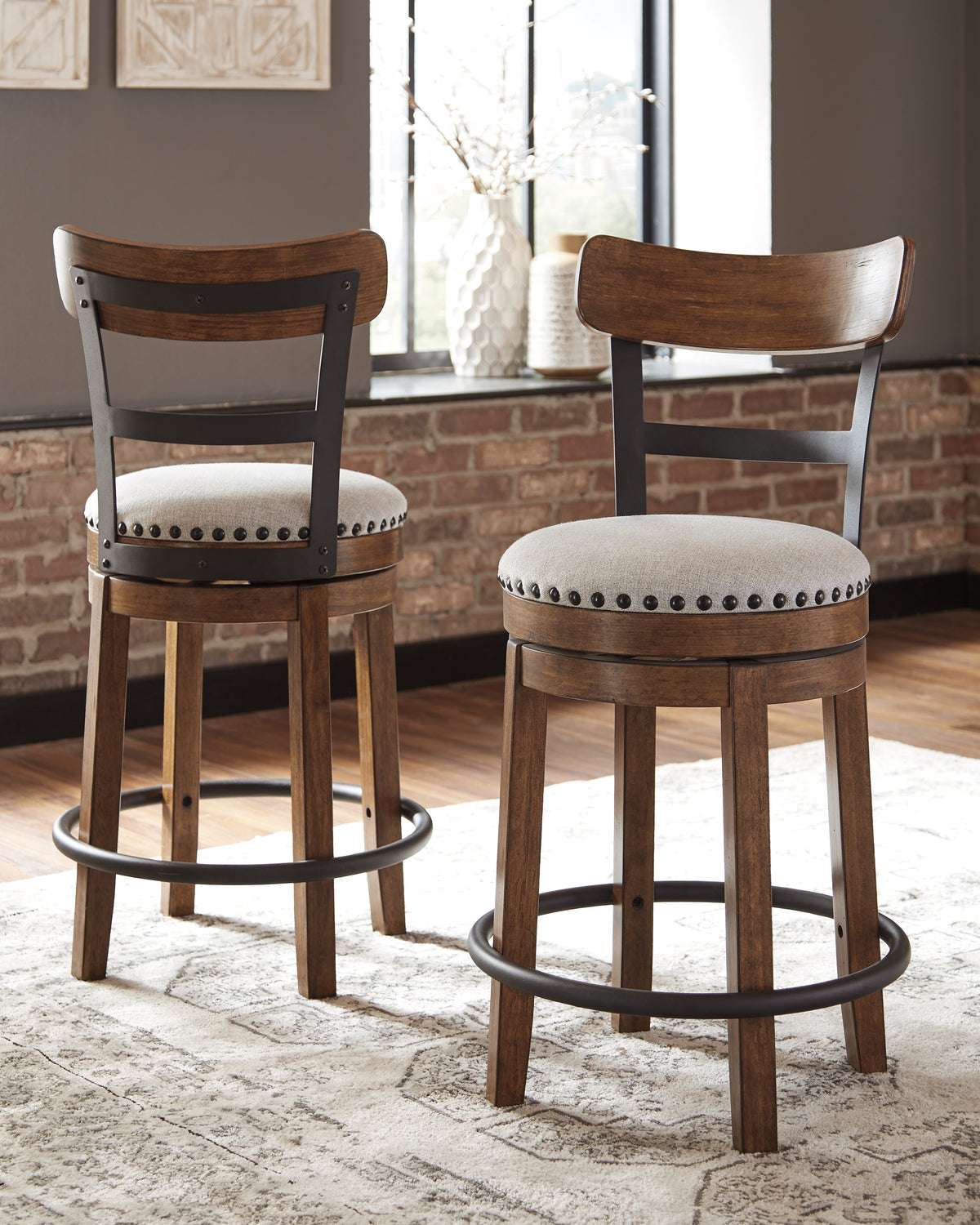 Valebeck Counter Height Bar Stool - Ashley Furniture - Brunei
