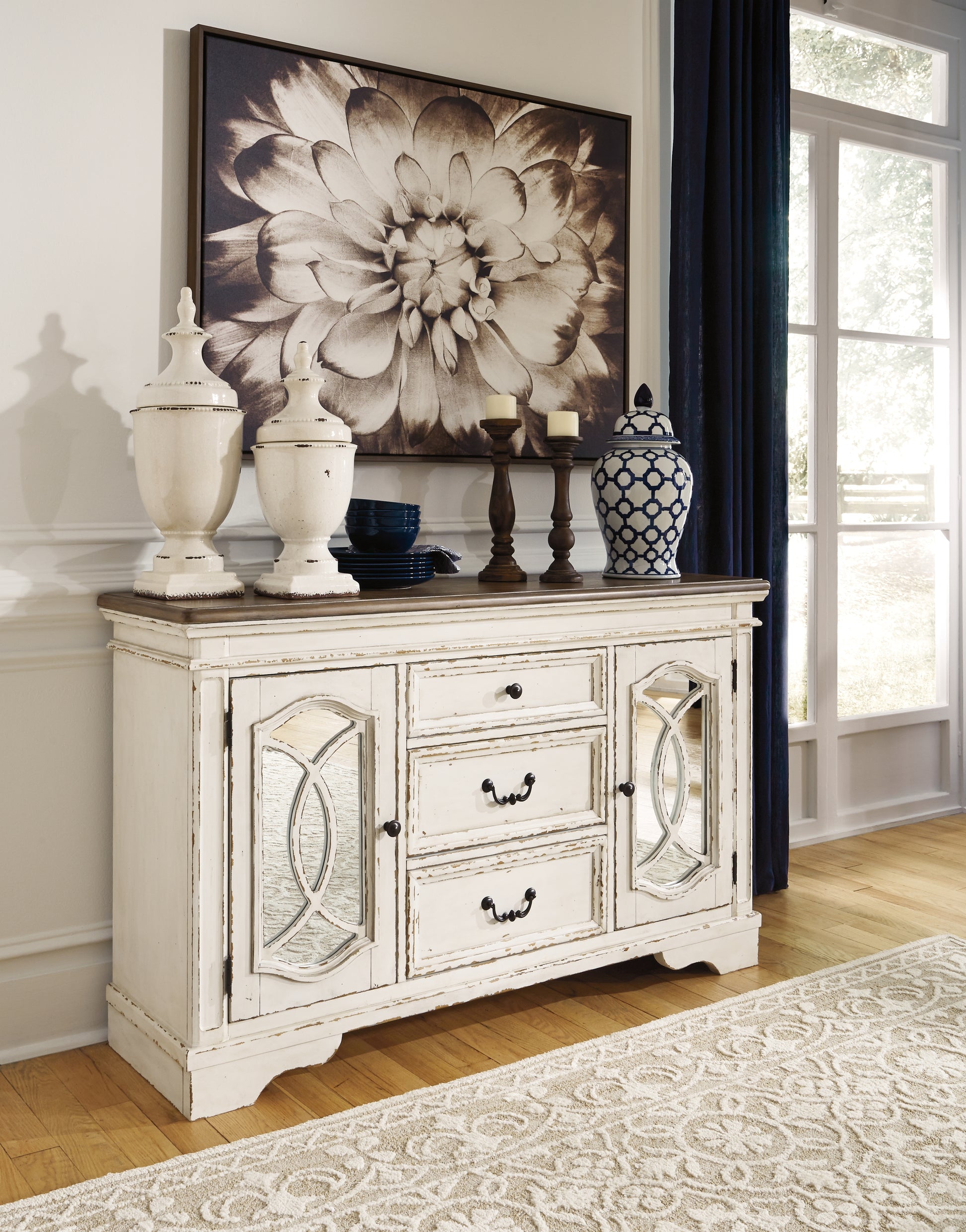 Realyn Dining Server - Ashley Furniture - Brunei