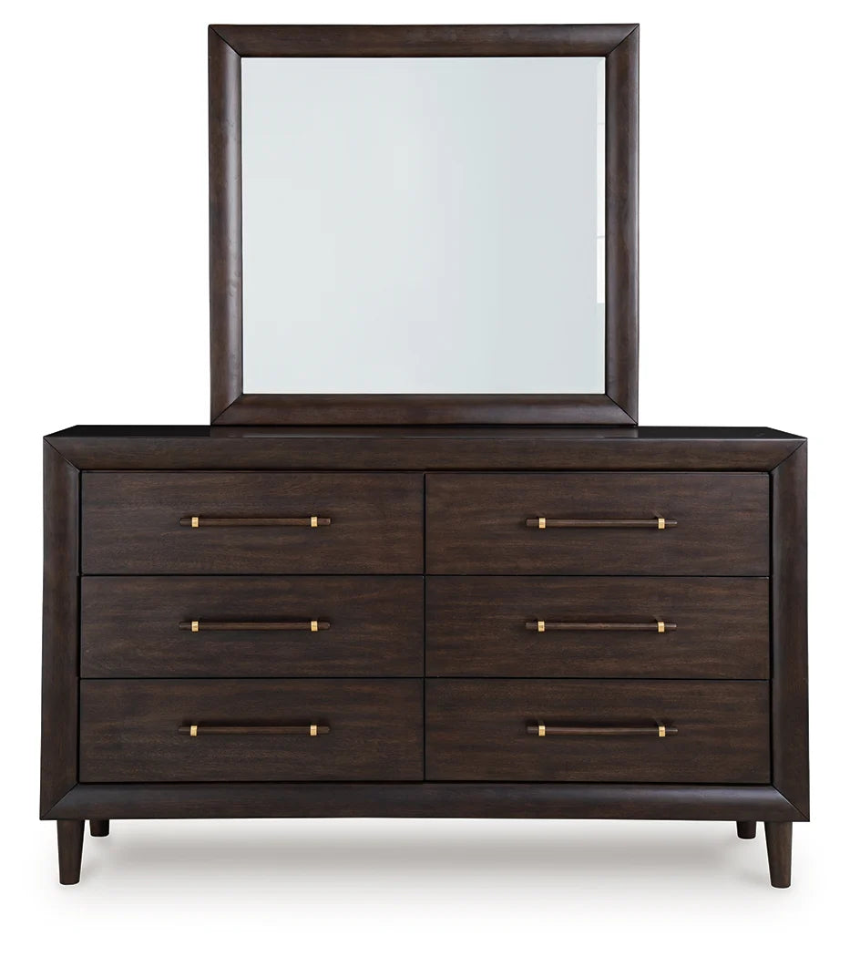 Dantenton King Panel Bedroom Set;Merlot