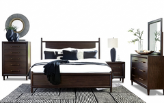Dantenton King Panel Bedroom Set;Merlot