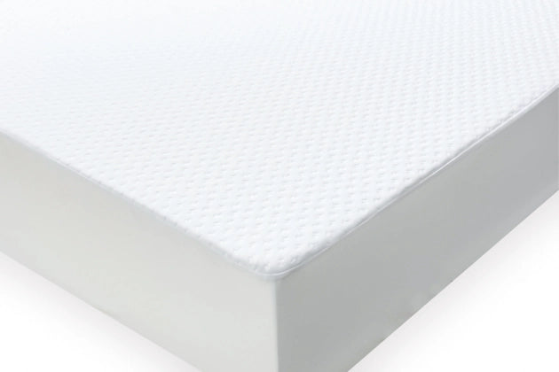 KING MATT PROTECTOR (1 PCS)-BASIC;WHITE