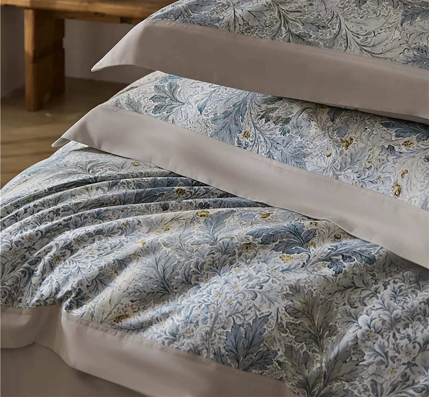 Top of Bed King Duvet Cover Set;Green/Beige