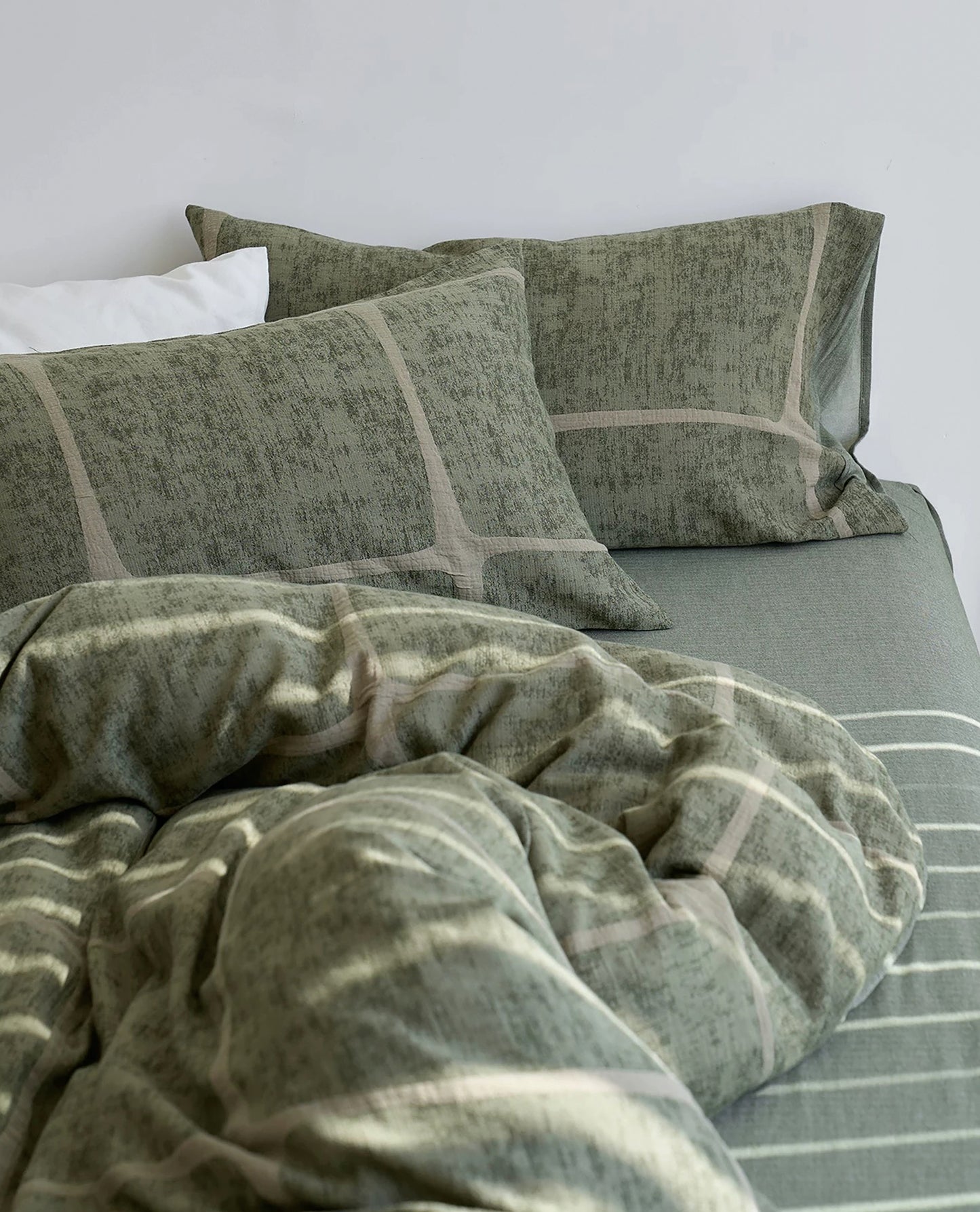 Top of Bed King Duvet Cover Set ;Green