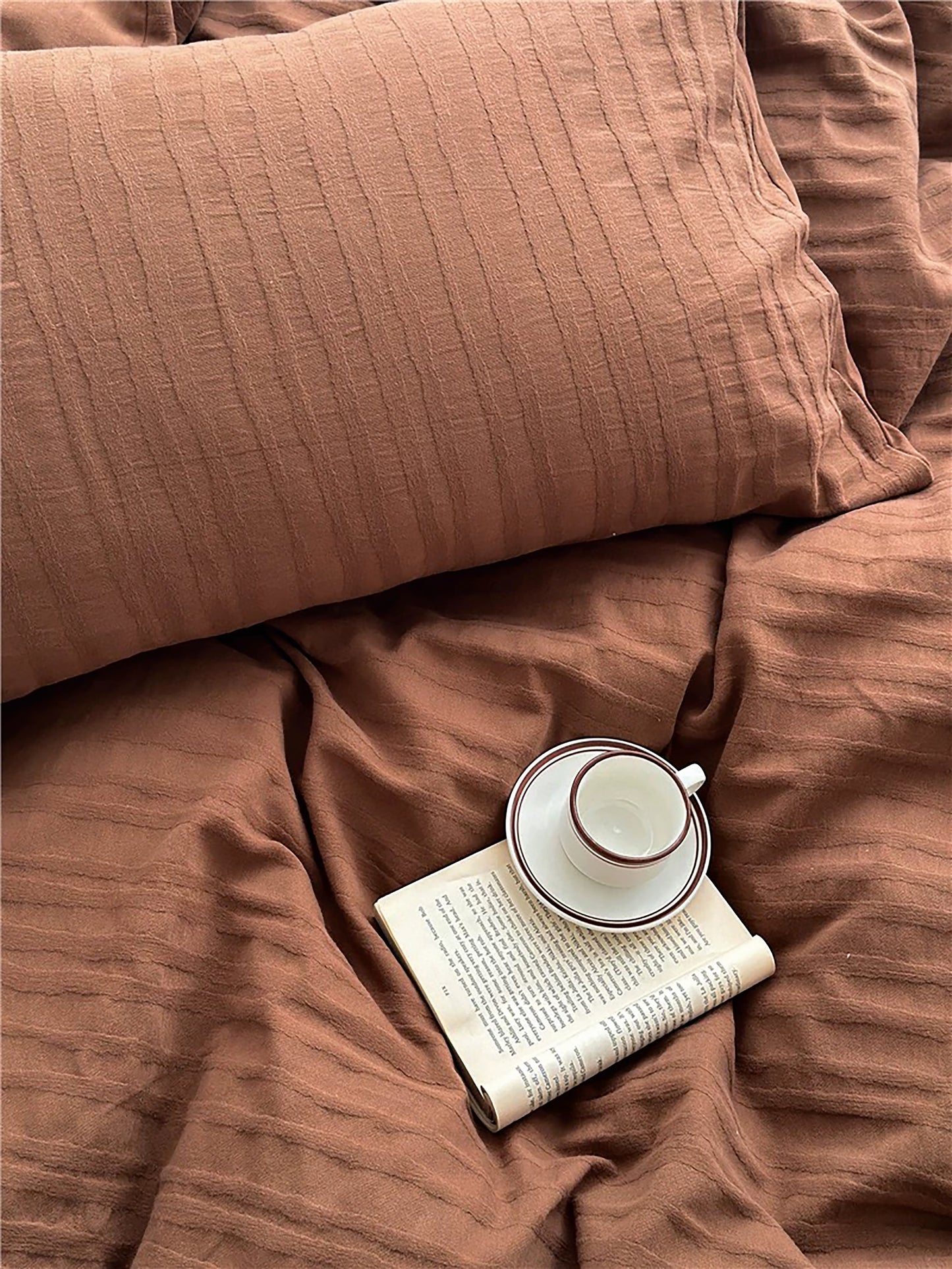 Top of Bed King Duvet Cover Set;Brown