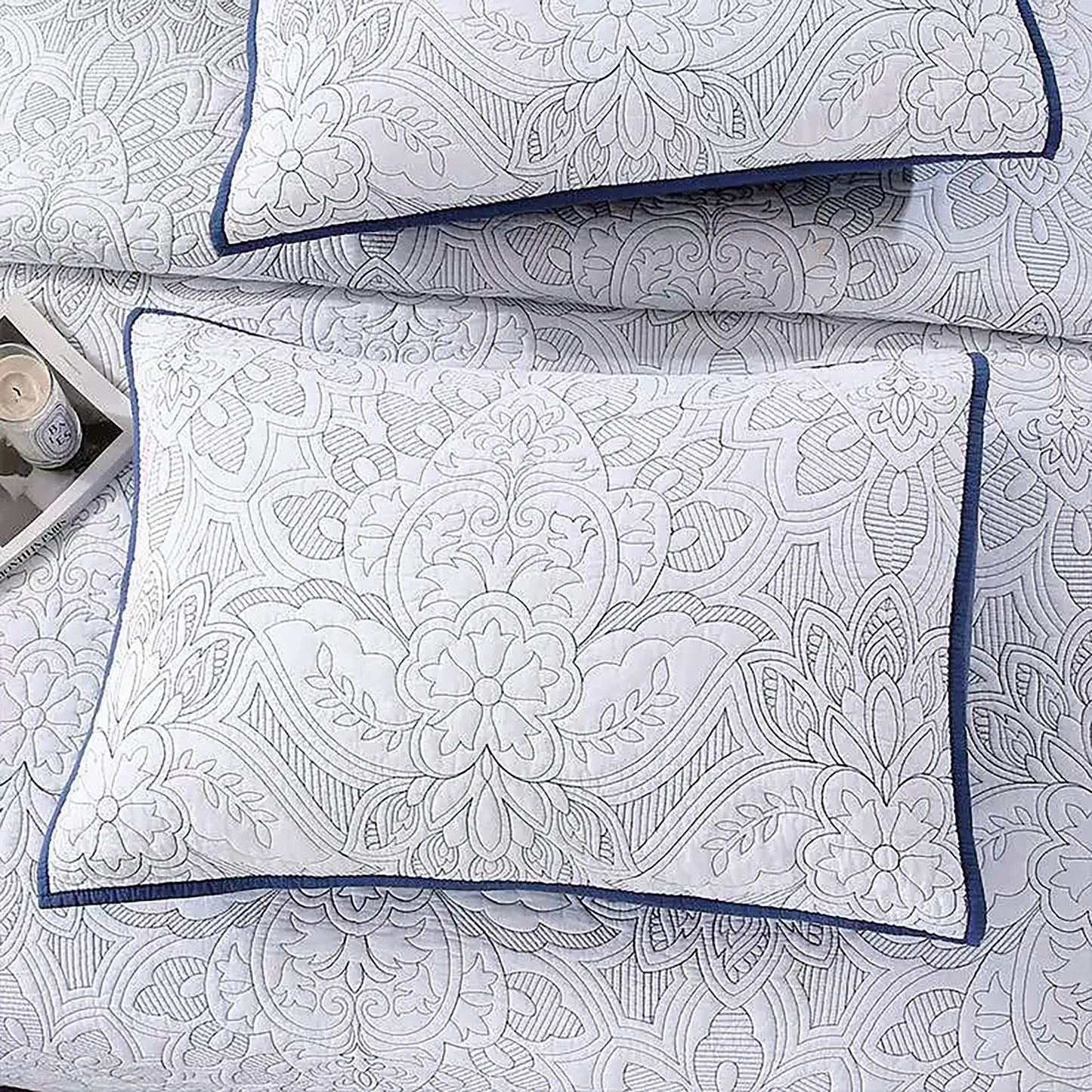 Top of Bed King Coverlet Set;White