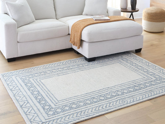 Azelhurst 5' x 7' Area Rug