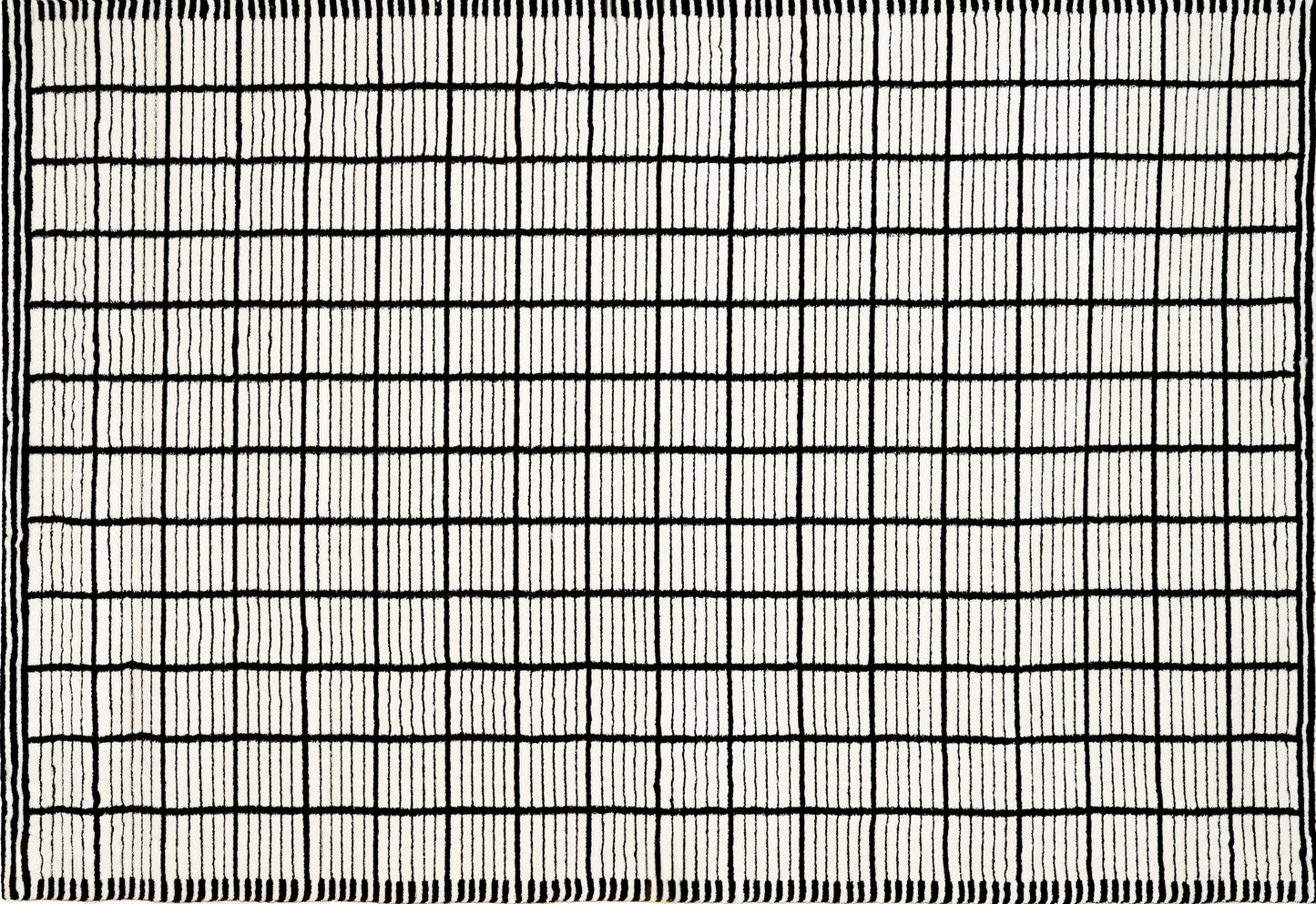 Large Rug;Black/White