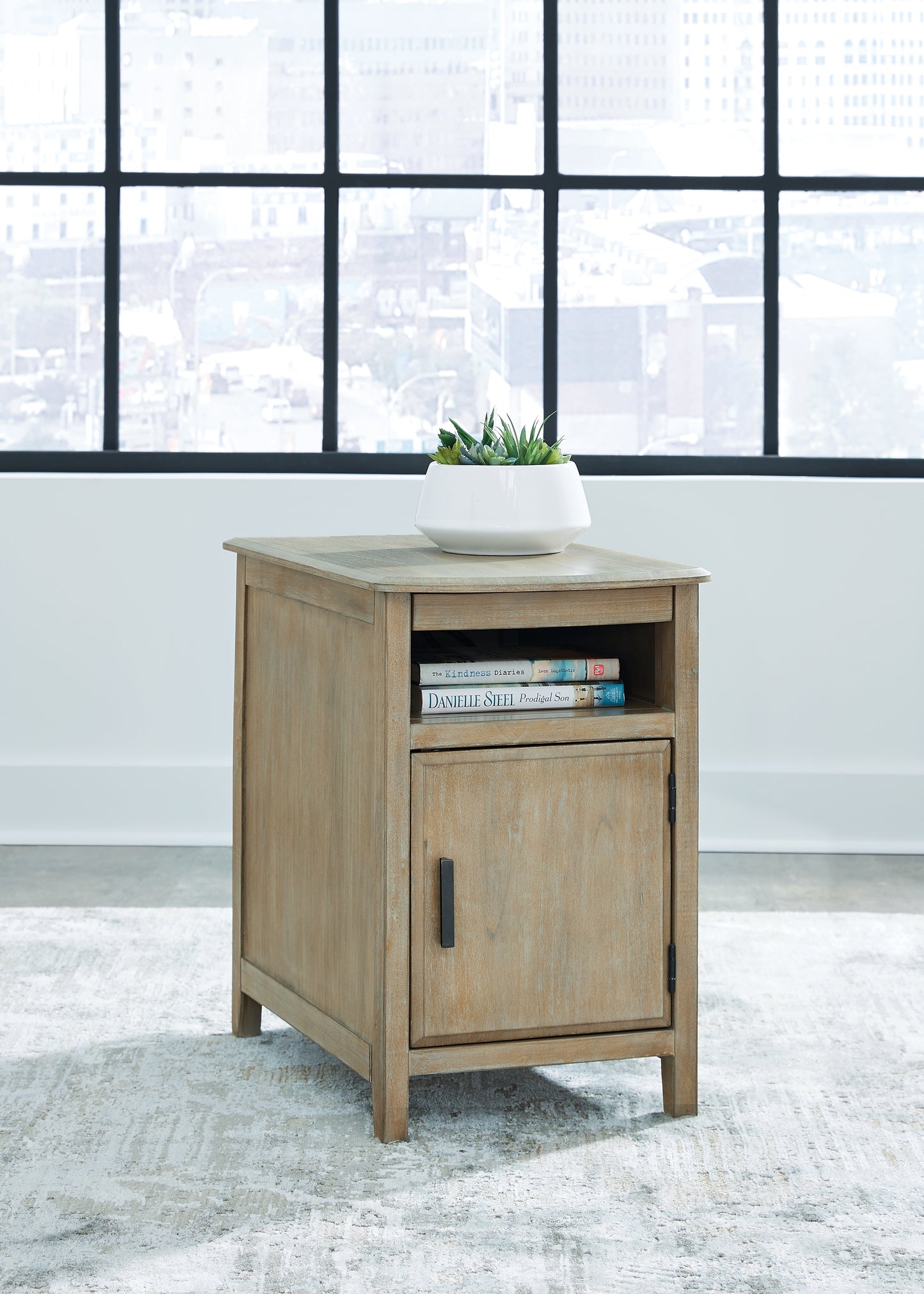Devonsted Chairside End Table;Light Brown