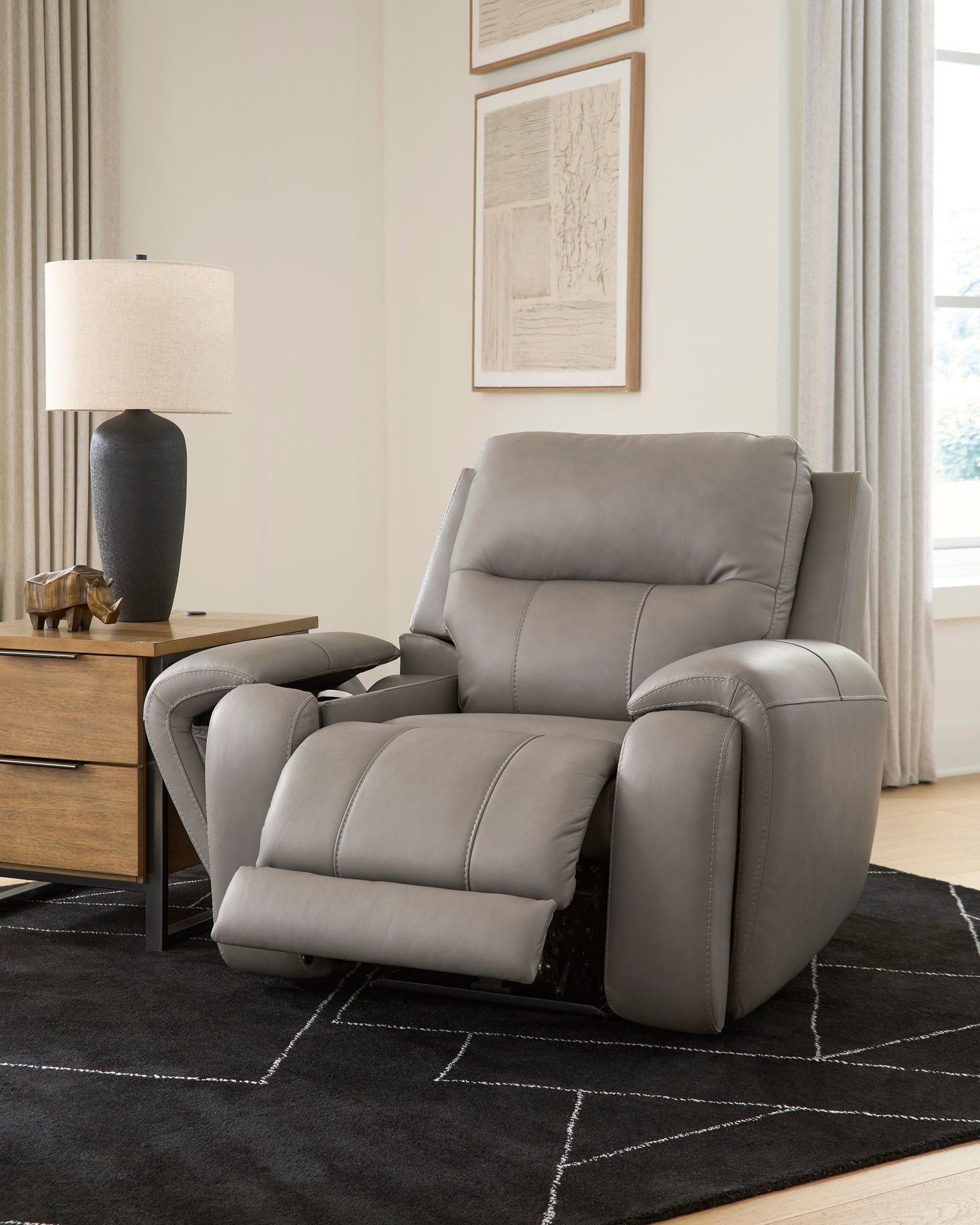 Trendsetter Power Recliner with Audio Seating;Ash