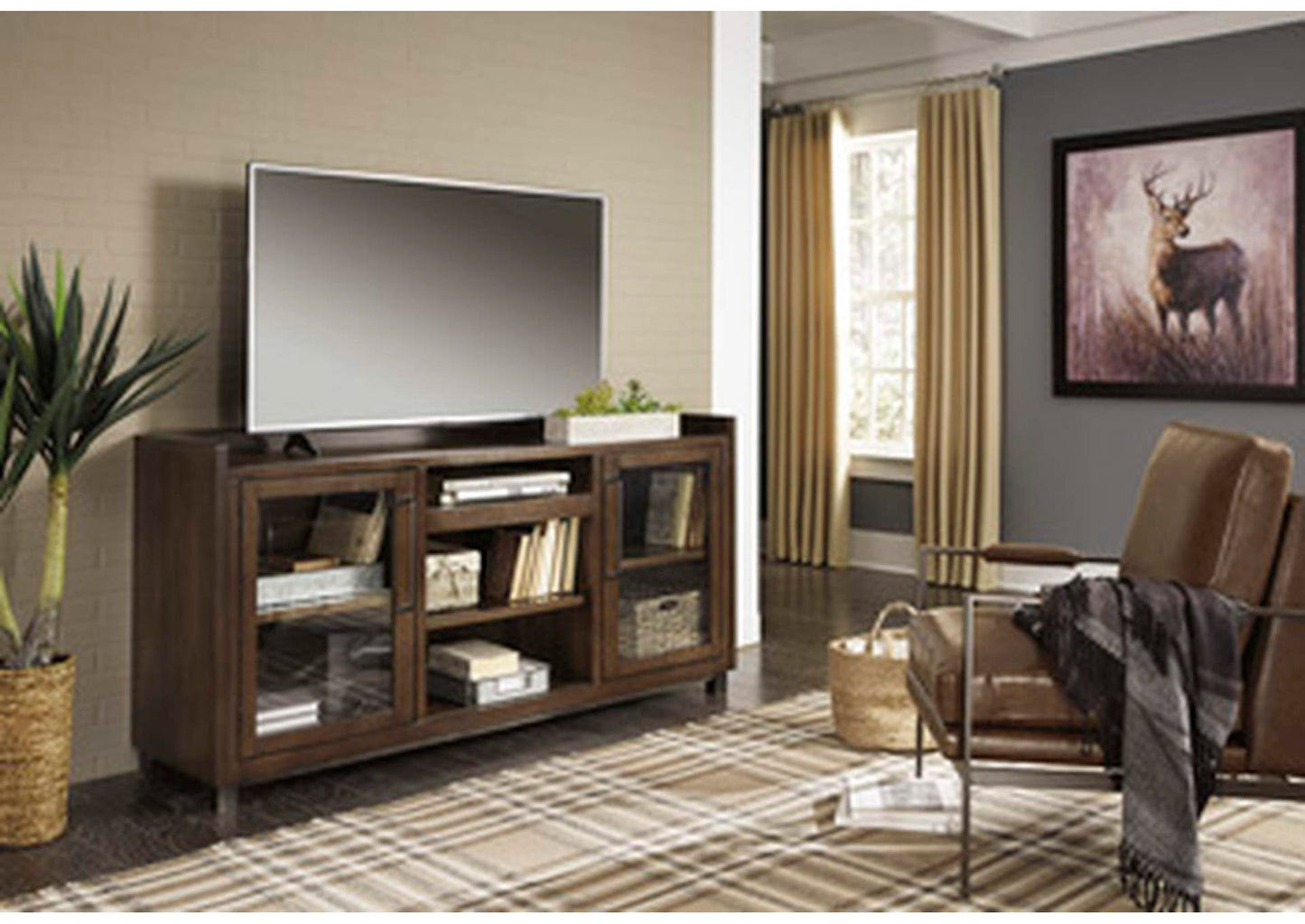 Starmore 70" TV Stand - Ashley Furniture - Brunei
