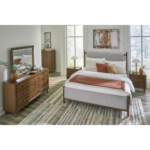 Lyncott 5 Piece Queen Panel Bed Set