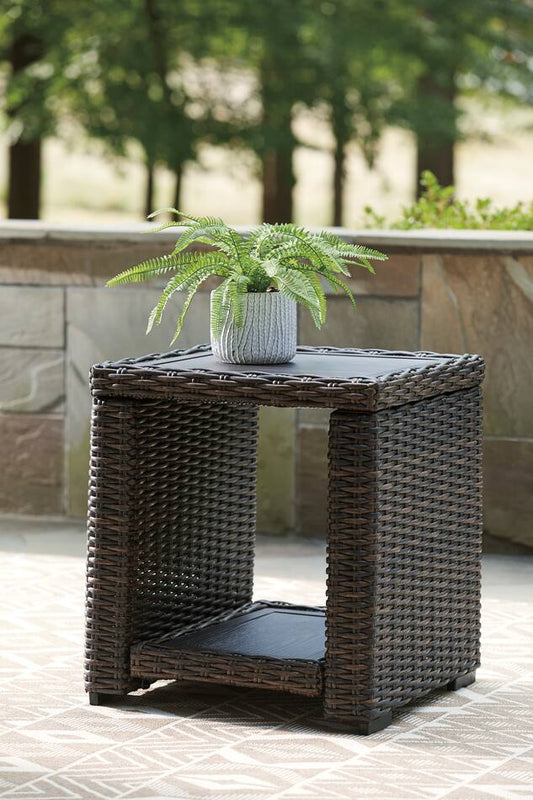 Grasson Lane End Table - Ashley Furniture - Brunei