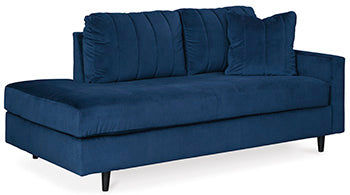 Enderlin Right-Arm Facing Corner Chaise