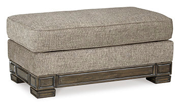 Einsgrove Ottoman - Ashley Furniture - Brunei