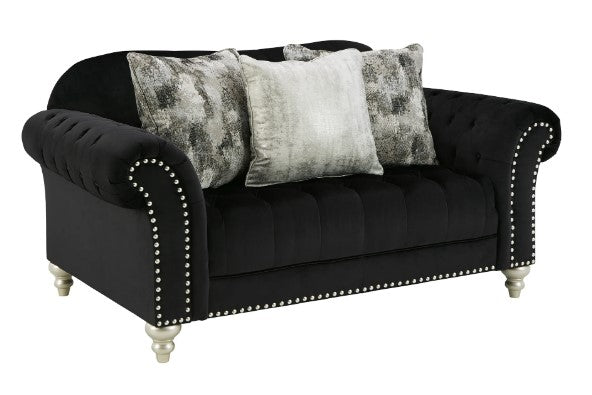 Harriotte Loveseat